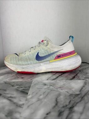 Nike women’s zoom x invincible run flyknit 3 running sneaker shoe
